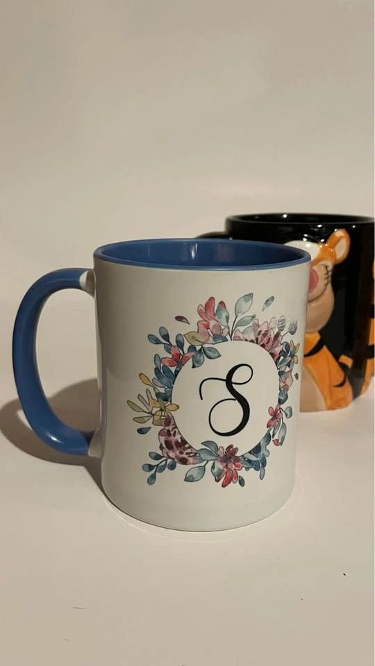 Set of 4 Assorted Coffee Mugs - Disney Tigger, Royal Norfolk & F - photo 2