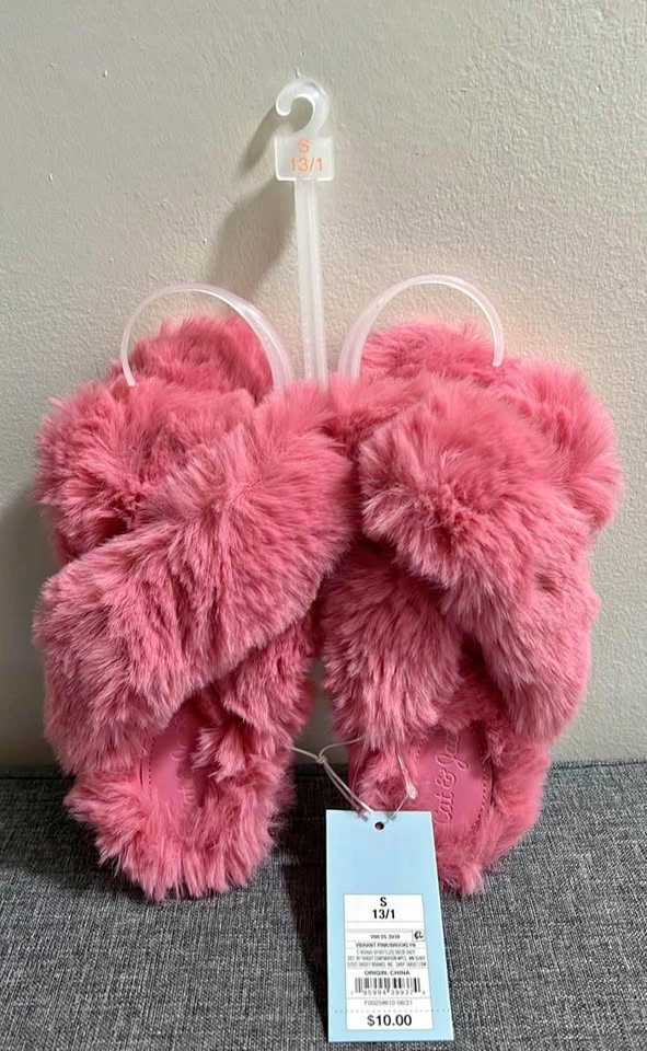 Girls Fur Slippers (Pink, Small)