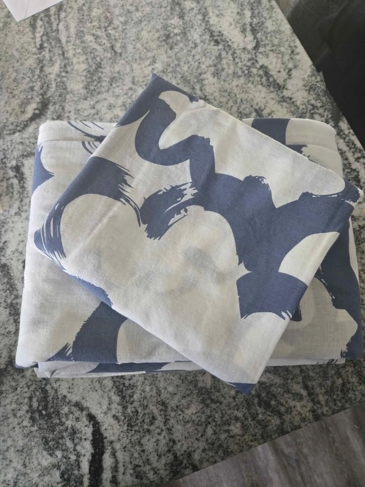 Ikea Ekpurpurmal Twin Duvet Cover & Pillowcase - Cloud Pattern