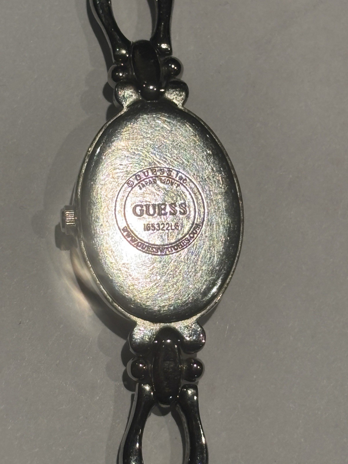 Vintage Guess Silver Tone Ornate Bracelet Watch Ladies Oval Quar - photo 3