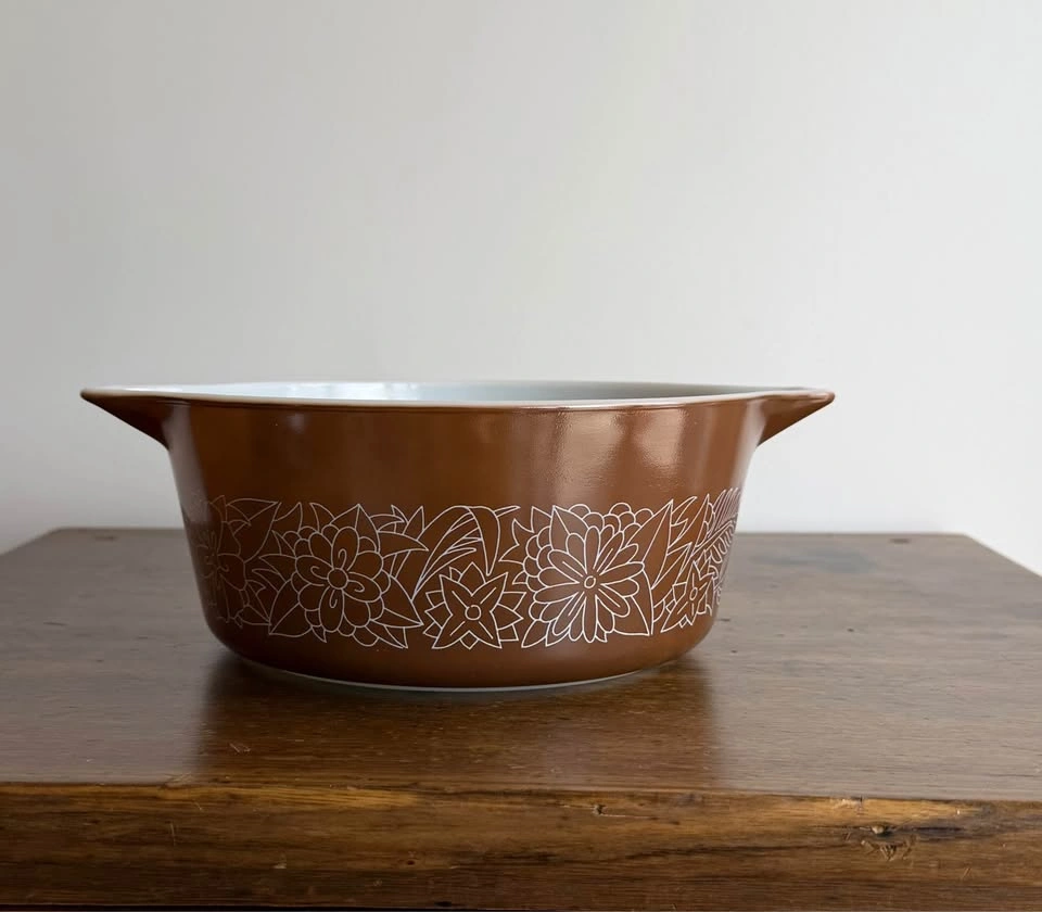 Vintage Pyrex Woodland 475-B 2.5L Casserole Dish with Lid - photo 4