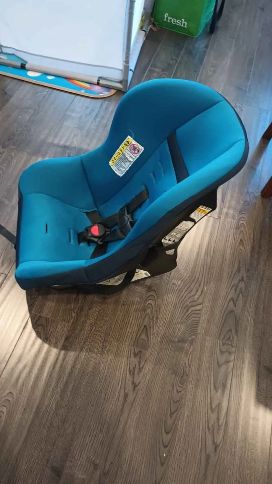 Cosco Convertible Car Seat - photo 2