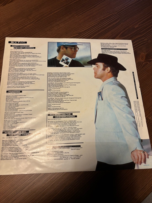 Elton John - "Jump Up!" Vinyl Record (45) - photo 4