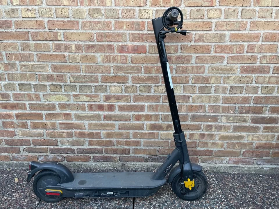 Segway Ninebot Scooter (HACKED) - photo 2