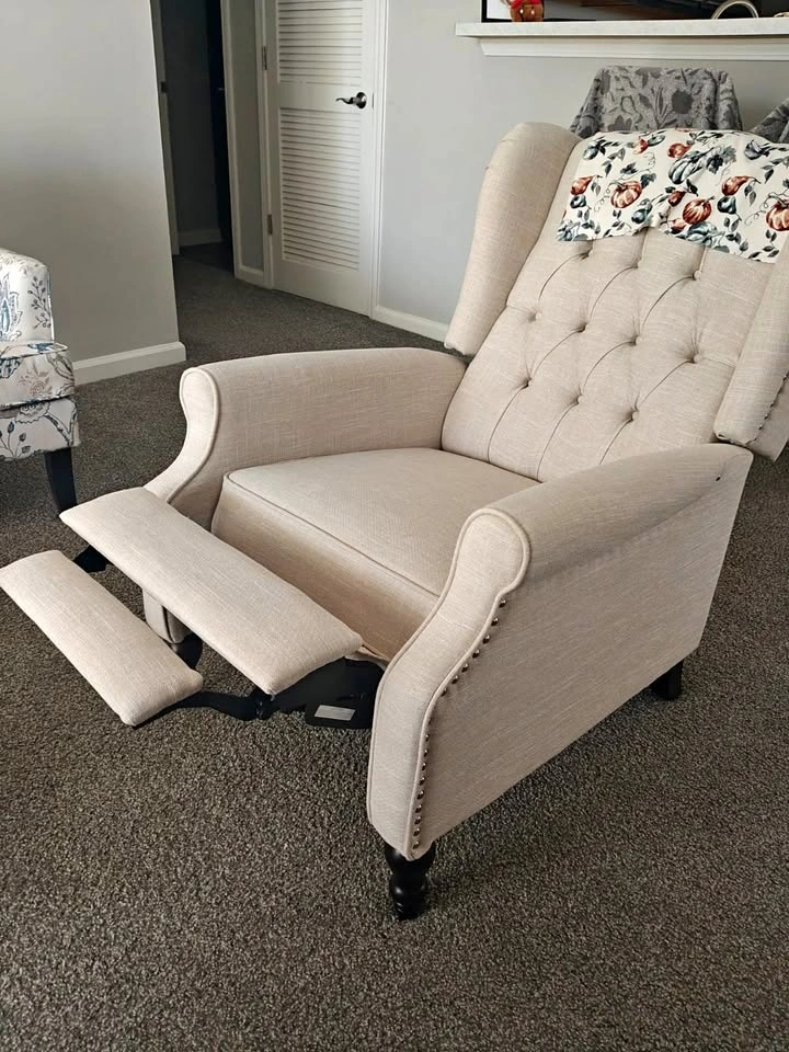 28.5" Wide Manual Wingback Recliner Chair