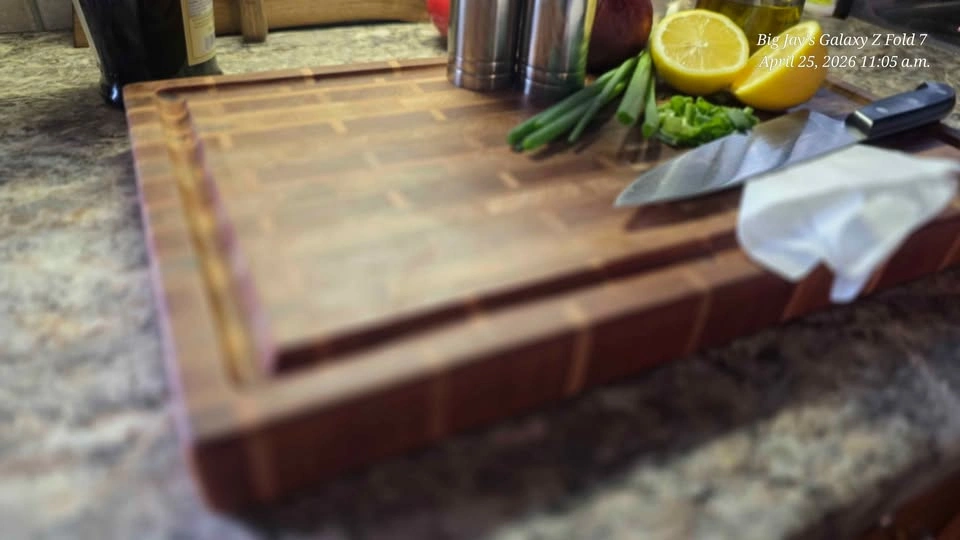 Handcrafted End Grain Brick Pattern Cutting Board - photo 2