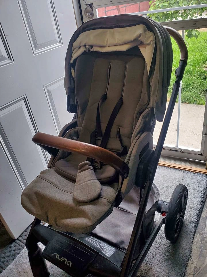 Nuna MIXX Next stroller graphite