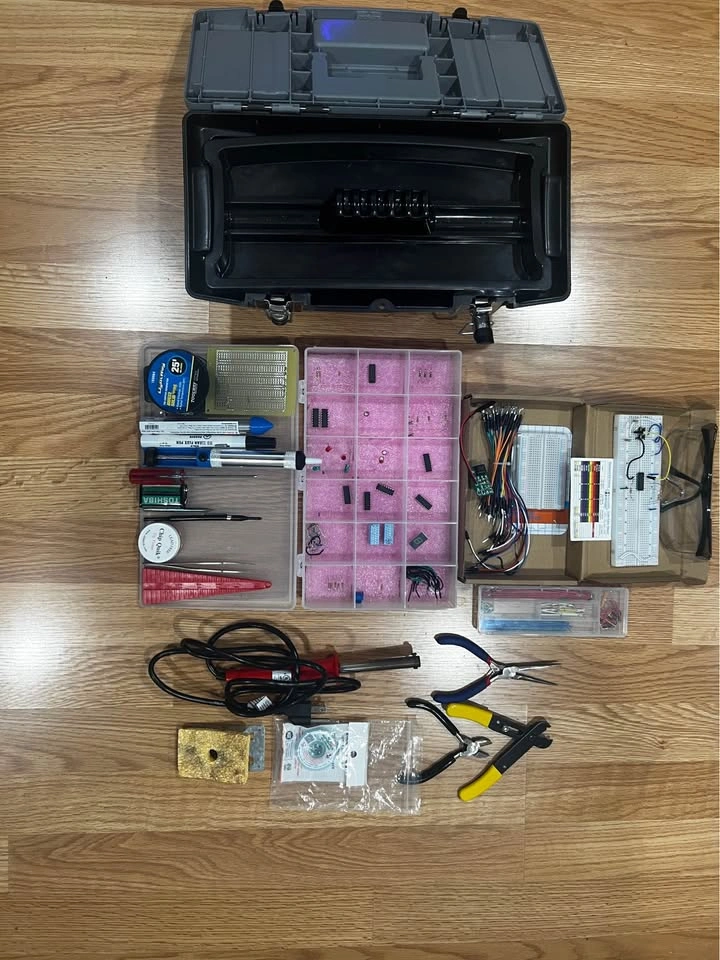 16'' Stinson Toolbox with Soldering & Electrical Tools - photo 3