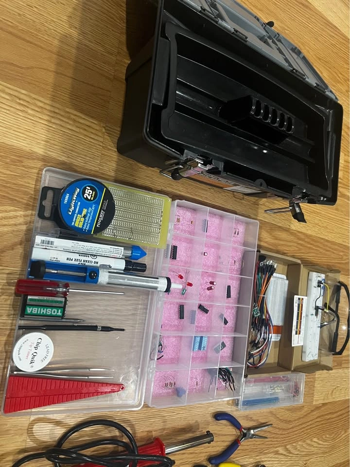 16'' Stinson Toolbox with Soldering & Electrical Tools - photo 4