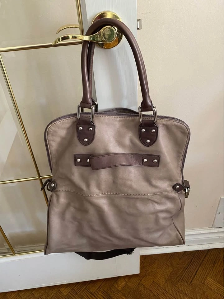 Danier Hand Bag - photo 5