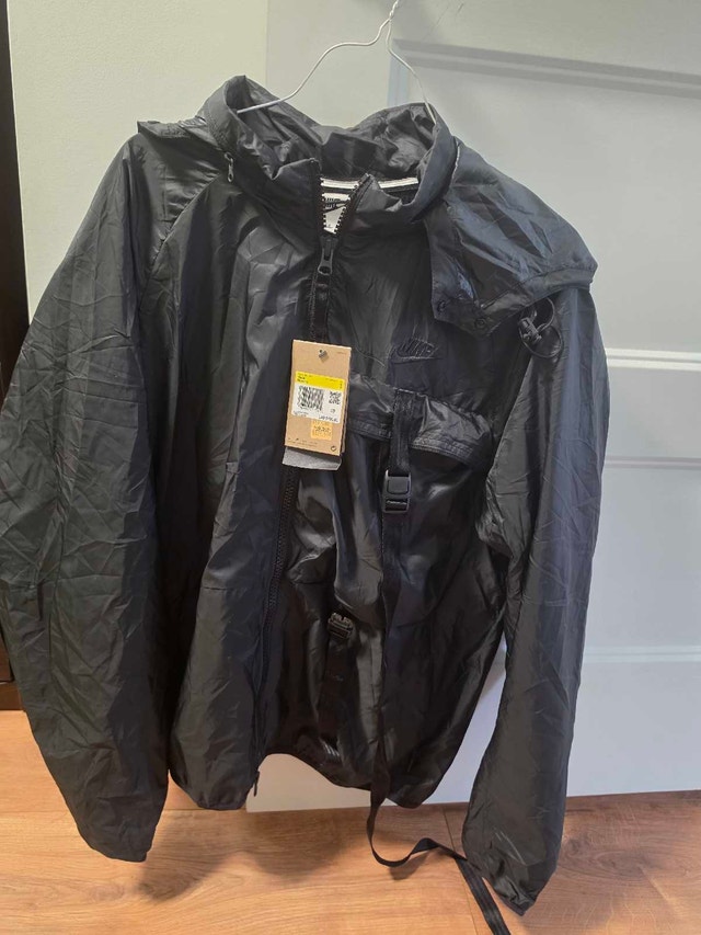 Nike Jacket - Black Windbreaker - Size Small