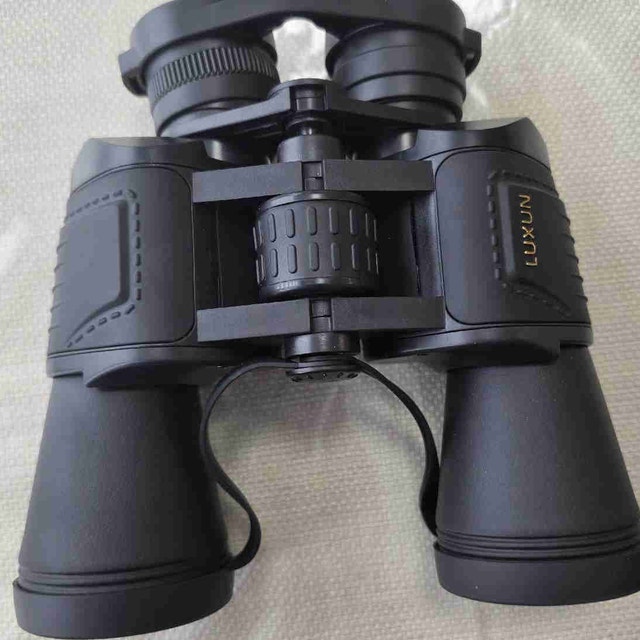 Luxun Binoculars 10X50