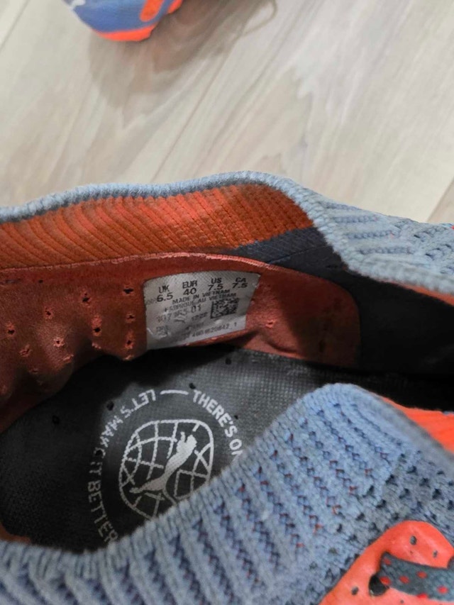 Puma Soccer Cleats US 7 - photo 3