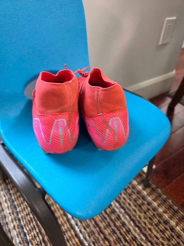 Nike Mercurial Cleats - photo 2