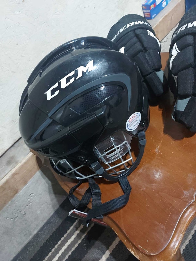 CCM Hockey Helmet and Sherwood Gloves - photo 5