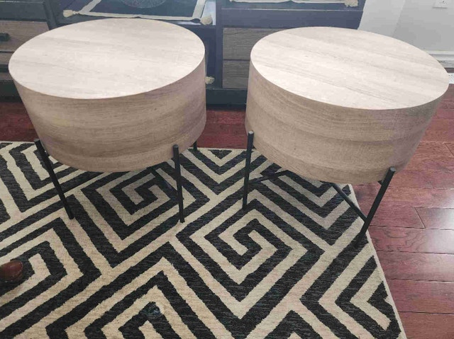 Round Side Tables (Set of 2)