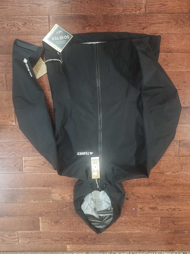 Adidas Terrex GORE-TEX Paclite Jacket - Medium