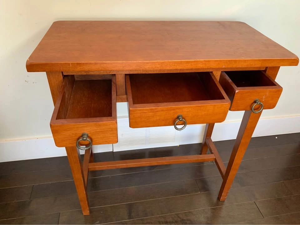 Elegant Solid Wood Console Table - photo 2