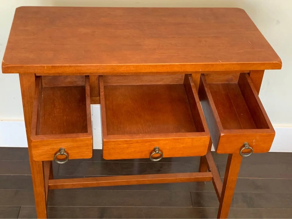 Elegant Solid Wood Console Table - photo 4