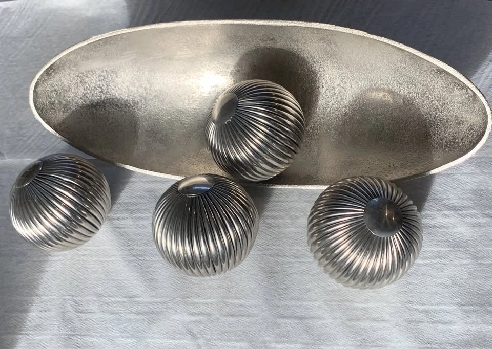 Metal Decorative Orbs and Tray - photo 2