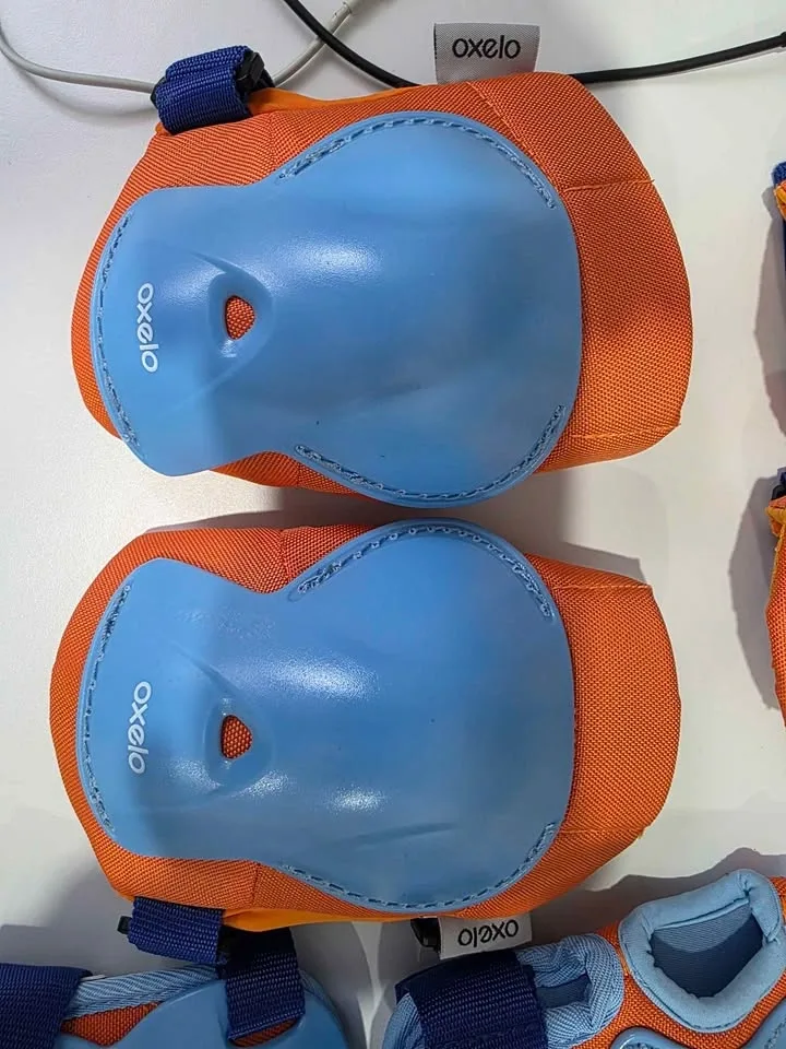 Decathlon Oxelo Kids' Inline Skate Protection Set - photo 4