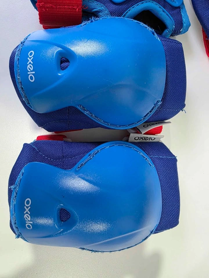 Decathlon Oxelo Kids' Inline Skate Protection Set - photo 5