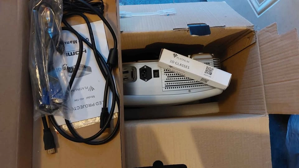 720p HDMI Projector - Platinum 18K Digital LED - photo 4