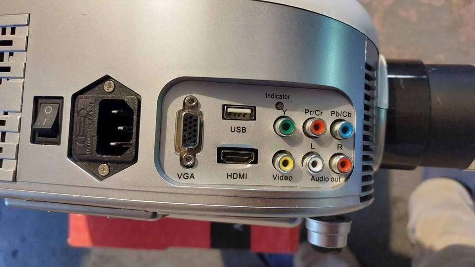 720p HDMI Projector - Platinum 18K Digital LED - photo 5