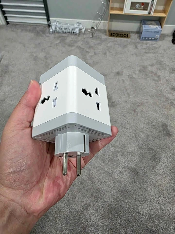 Adapter with USB A & C Ports (UK to Europe)