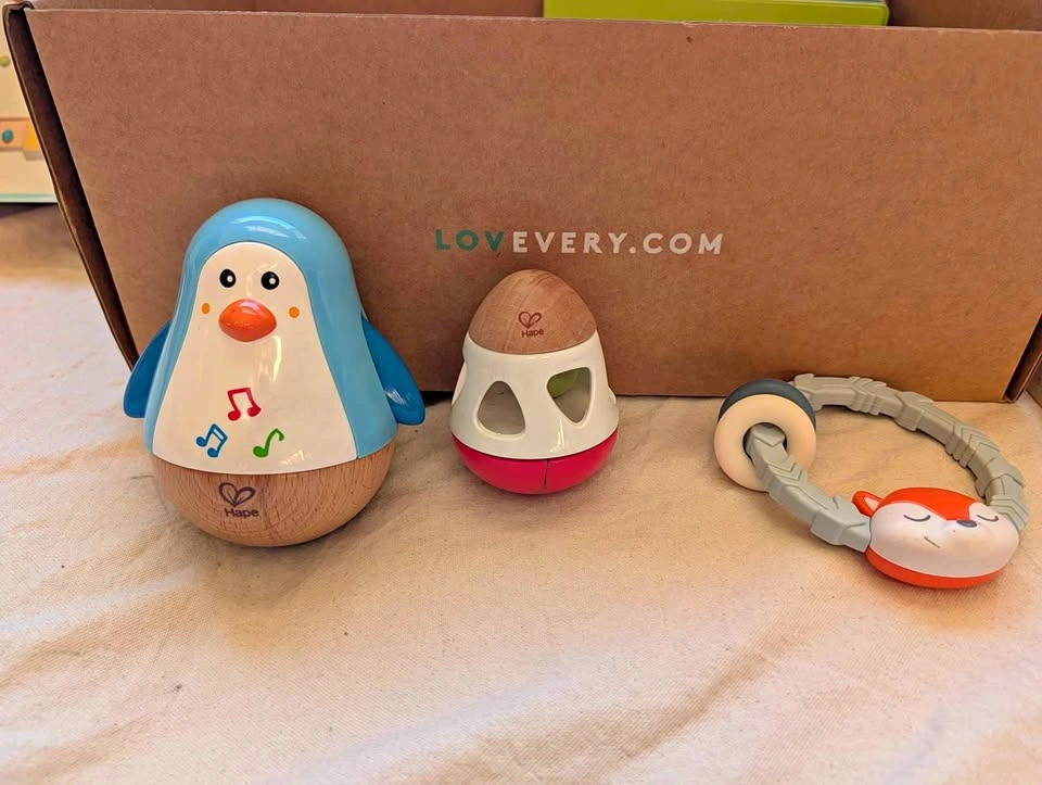 Lovevery Inspector Kit (7-8 Months) + FREE Toys