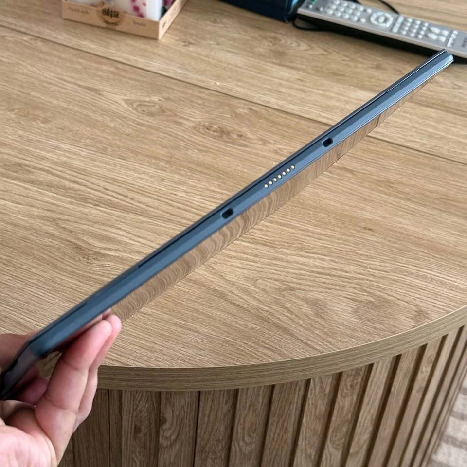 Dell Latitude 7350 Detachable - Intel Core Ultra 5 w/ AI NPU 8.8 - photo 2