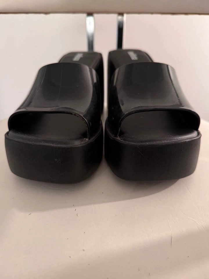 Melissa Posh Platform Sandals Size 8 - photo 2