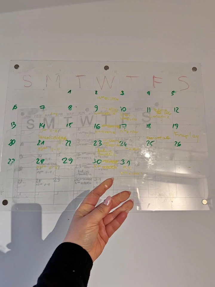 Magnetic Fridge Calendar