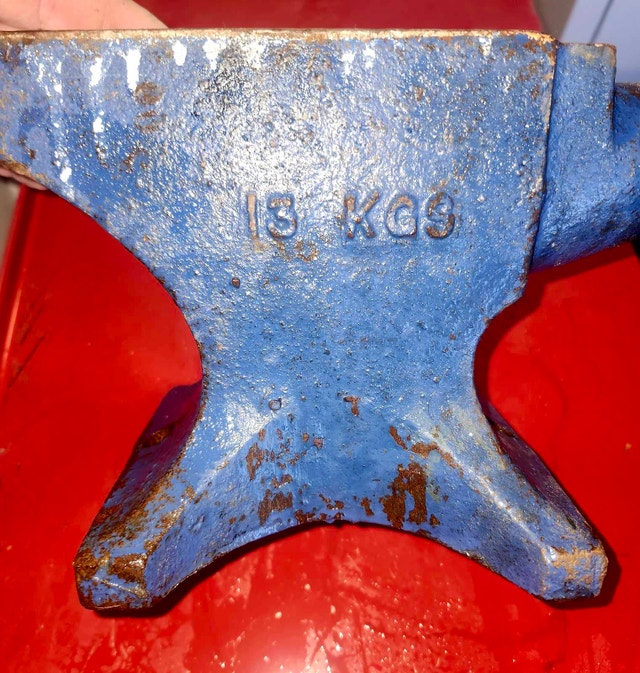 28 lb Anvil - photo 2