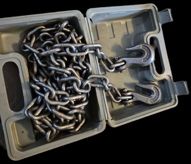 14ft 5/16” High Test Tow Chain w/ Clevis Hooks
