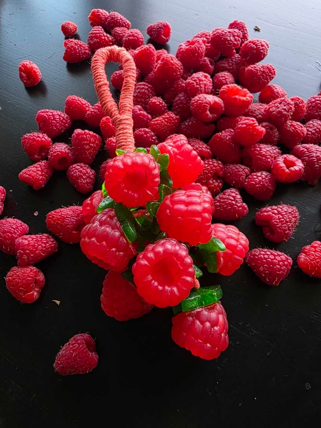 Raspberry Soap - photo 2
