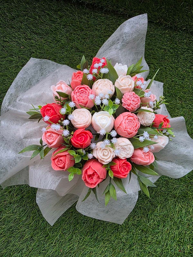 Soap Flower Bouquet - photo 2