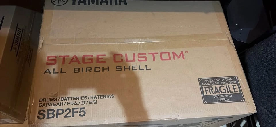 White Yamaha Stage Custom All Birch Drum Kit (Hardware Included) - photo 2