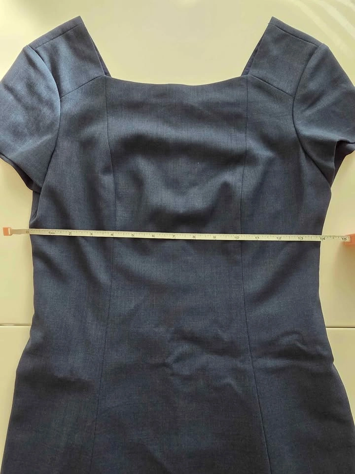 Theory Navy Square Neck Sheath Dress – Size 2 - photo 4