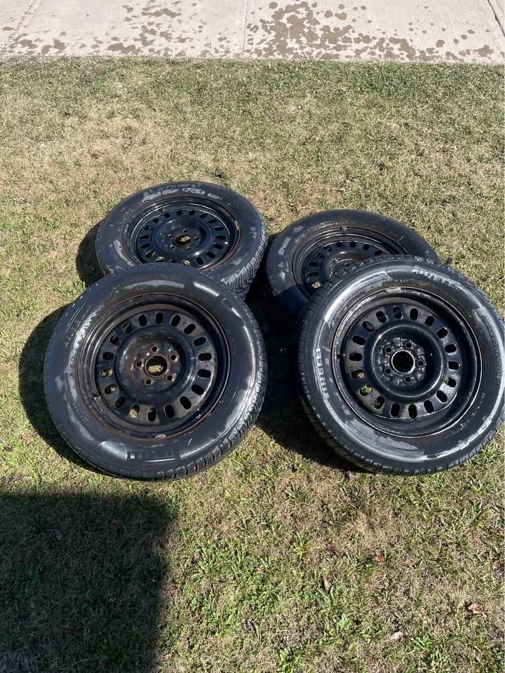5x108 Steelies - 2001 Ford Taurus - photo 2