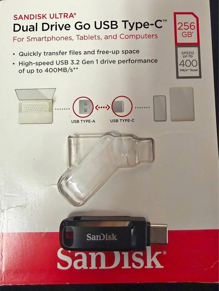 SanDisk USB Type-C & USB Flash Drive 256GB - PRICE NEGOTIABLE!!!