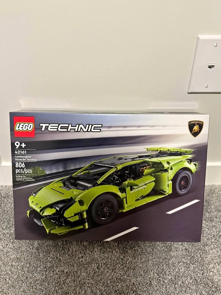 Lamborghini Huracan Tecnica Lego Set