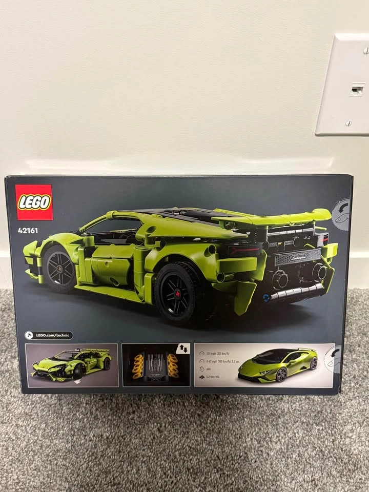 Lamborghini Huracan Tecnica Lego Set - photo 2