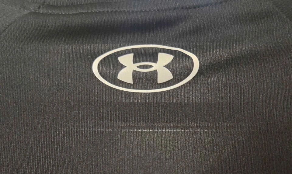 Under Armour Men's Large Black Graphic Logo Short Sleeve TEE. - photo 4