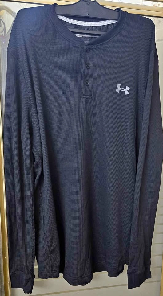 Under Armour Men's Large Waffle Long-Sleeve Shirt