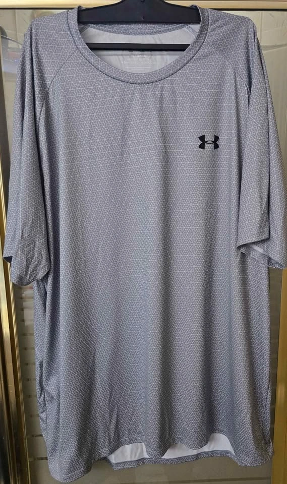 UnderArmour Men's Mosaic TEE - XXL / 2XL. $18 OBO. - photo 2