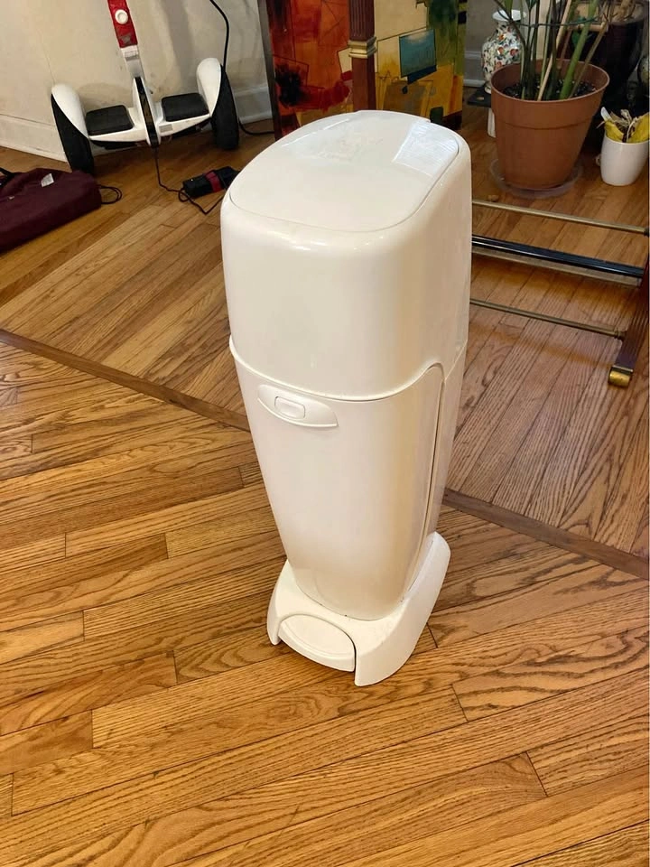 Diaper Genie Complete loaded for baby’s loads