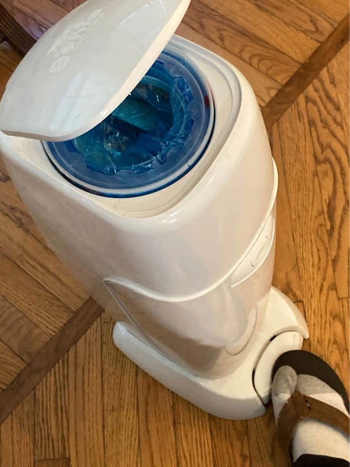 Diaper Genie Complete loaded for baby’s loads - photo 3