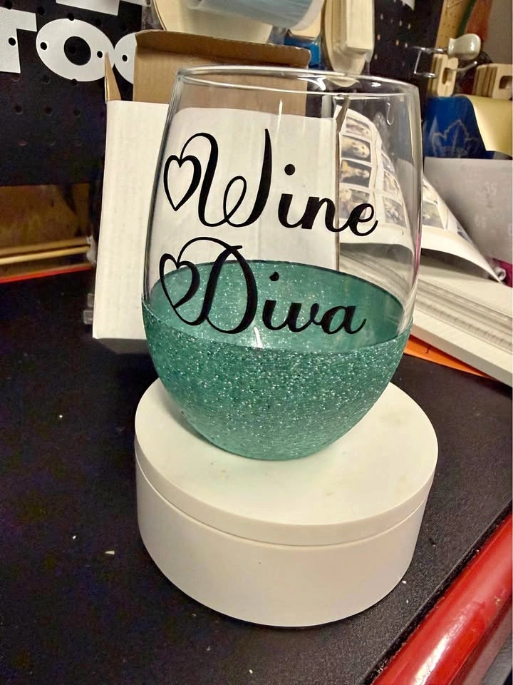 Glitter Wine Glass - Wine Diva - Inventory Clearout
