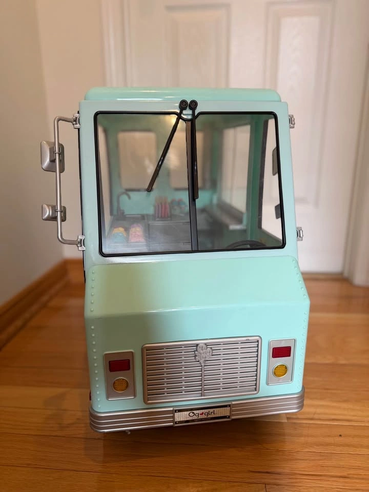 OG girl - Ice Cream Truck - photo 2